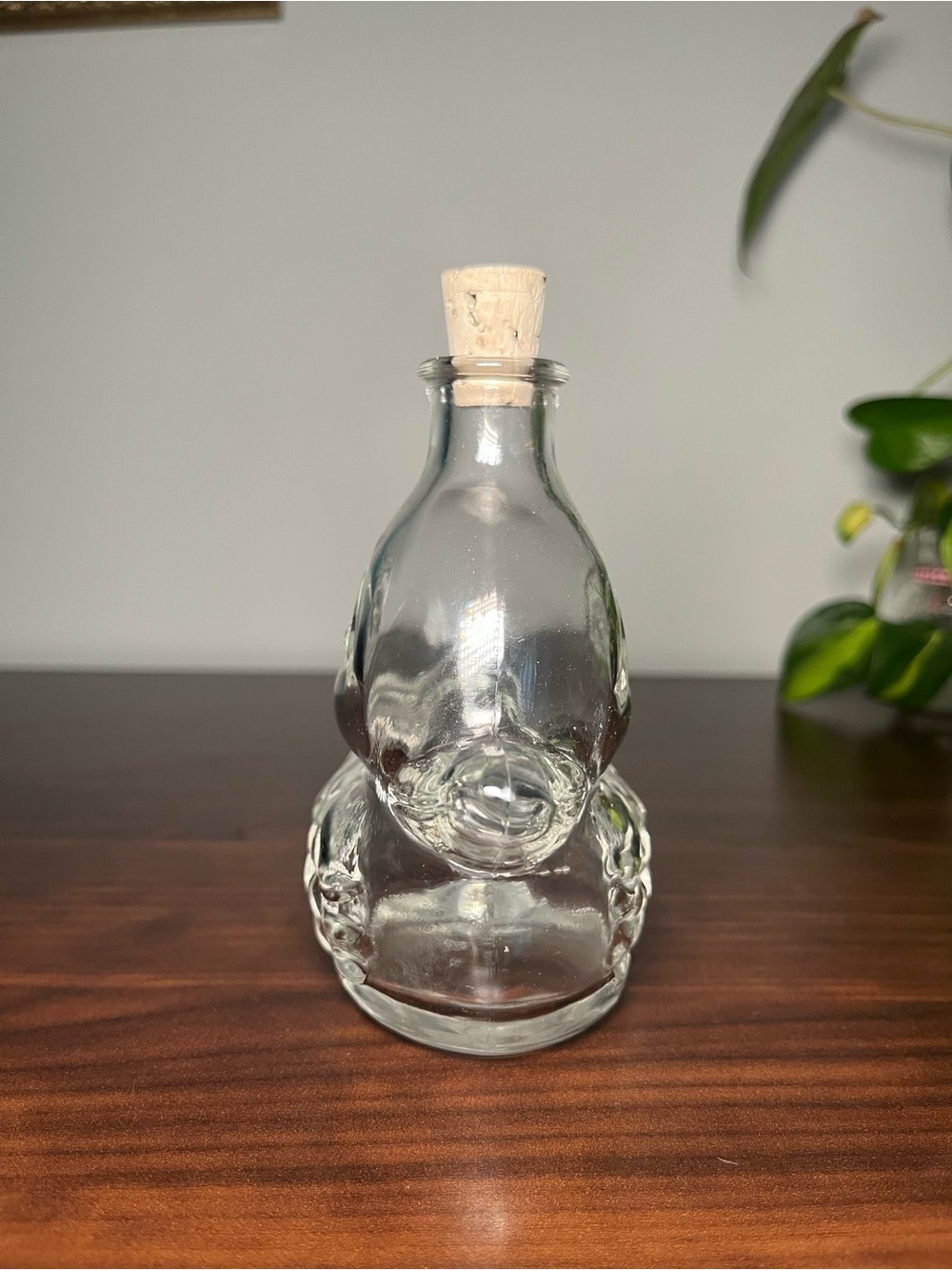 Vintage Duck Shaped Glass Bottle / Decanter 🦆✨ - Picture 3 of 9